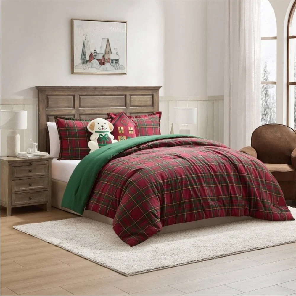 Hallmark Queen Flannel Comforter & Sham Set Red